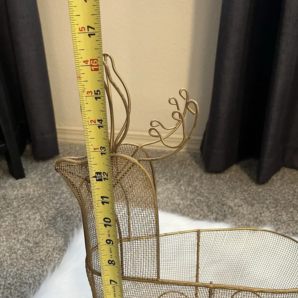 VTG MCM Gold Wire Mesh Reindeer Basket Holiday Christmas Card Ornament Planter